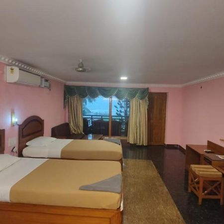 Sea Breeze Beach Resort 마하발리푸람 외부 사진