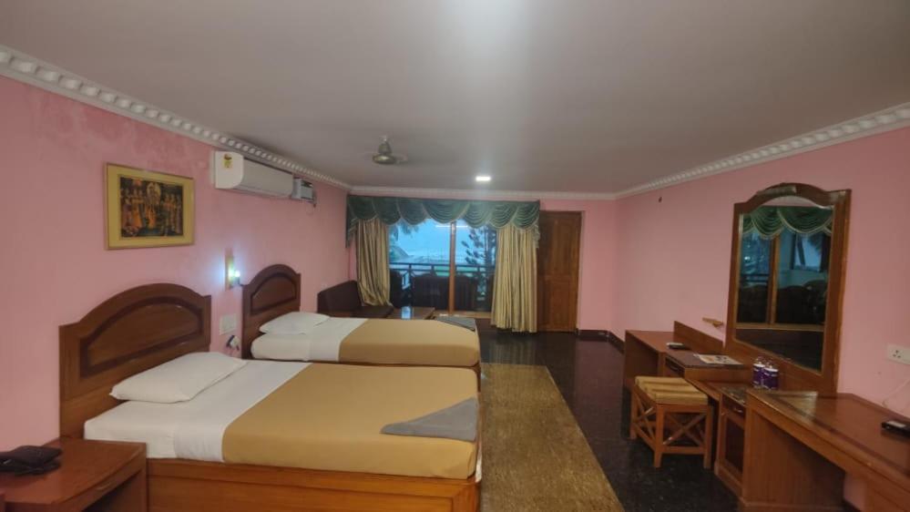 Sea Breeze Beach Resort 마하발리푸람 외부 사진