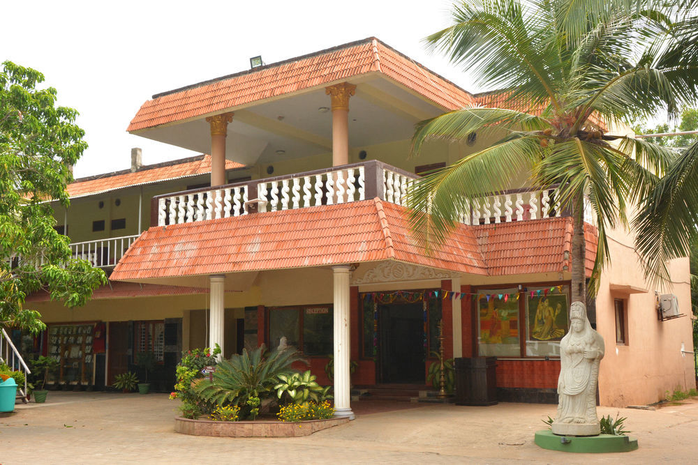 Sea Breeze Beach Resort 마하발리푸람 외부 사진